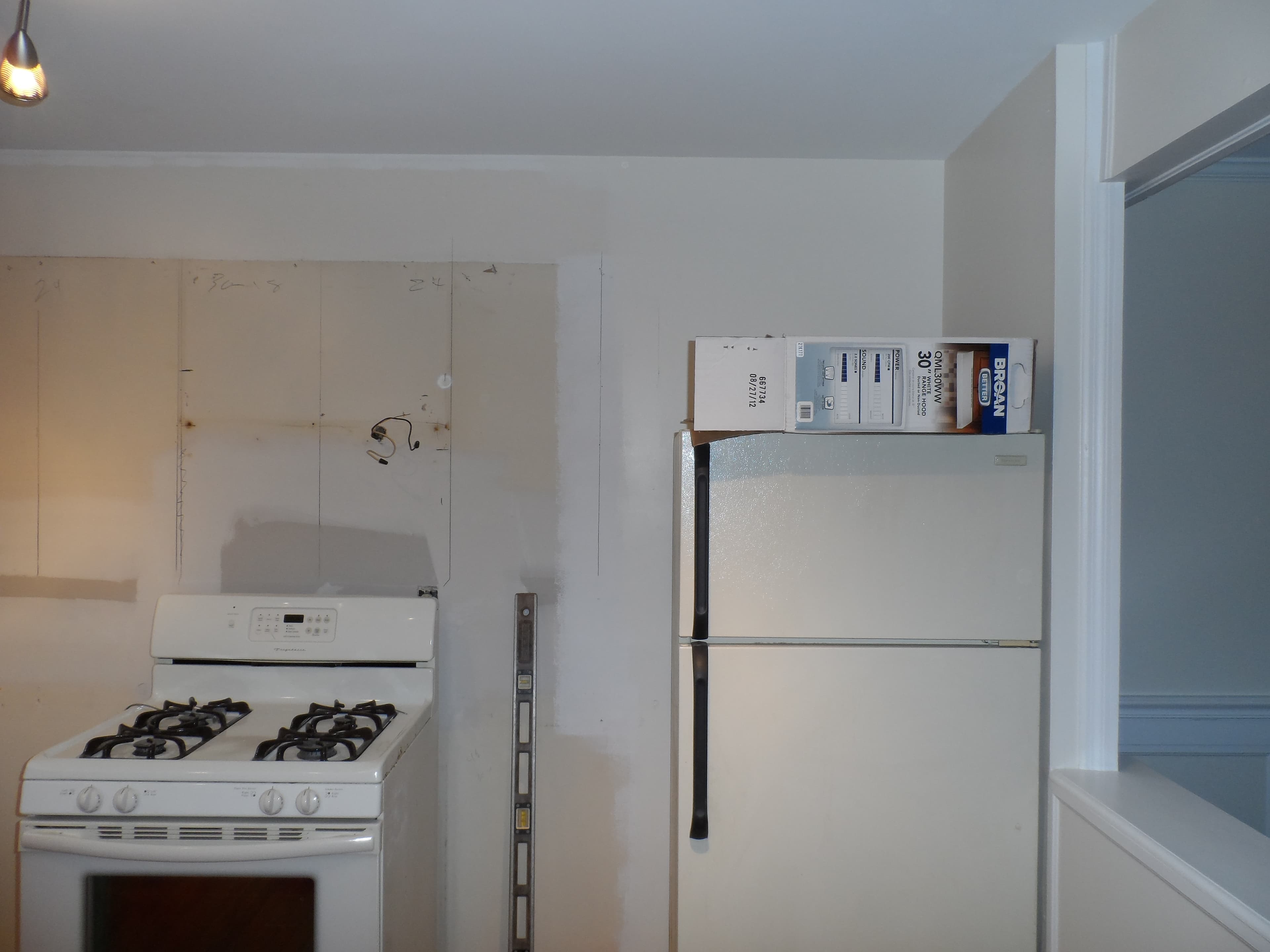 Installation of new kitchen cabinets before image 3