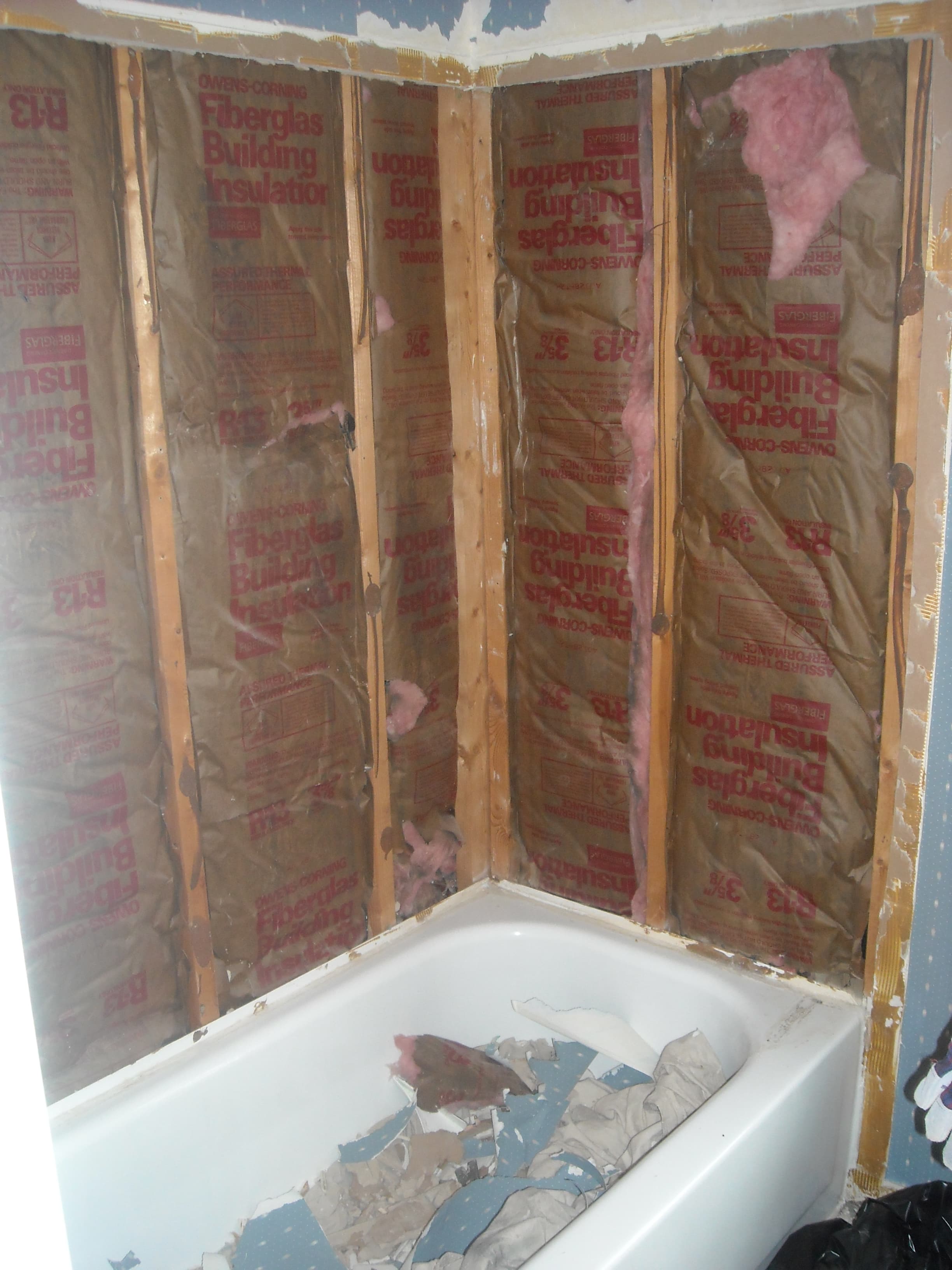 Remodeling of full bath before image 2